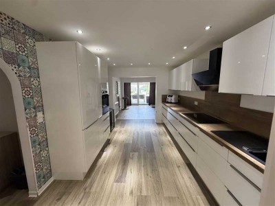 Charmantes Zuhause mit viel Platz in naturnaher Wohnlage in 66352 Dorf im Warndt zu verkaufen