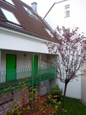 KA-Innenstad Helle 2 Zimmer Masionette Wohnung