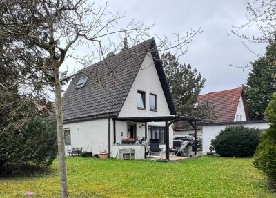 Historisches EFH mit großem Garten und Terrasse -  ruhige Lage in München