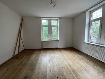 4-ZKB-Wohnung im 1. OG zu vermieten
