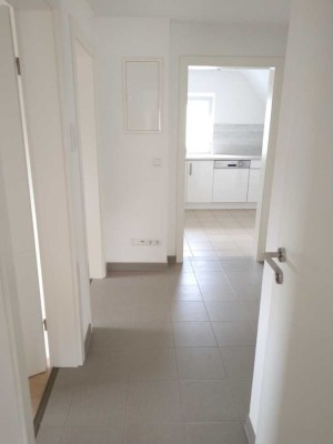 Schöne Dachgeschosswohnung | 55 m² | 3 Zimmer | Garage inkl.