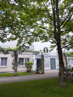 kl. 1 Zi. Dachterrassenappartment in schöner Haarer - Lage