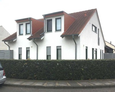 Freistehendes 1-2 Familienhaus