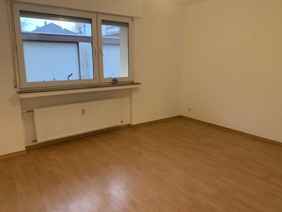 Gut geschnittenes 1-Zimmer-Apartment (EG) in Köln Raderberg