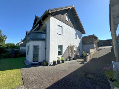 Schöne 3-Zimmer Souterrainwohnung mit Terrasse und Gartenanteil in Rüscheid