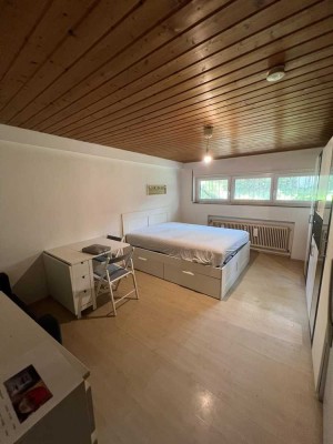 möblierte Einzimmer-Wohnung in Stuttgart Zuffenhausen zu verkaufen