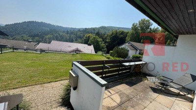 **Wohnen im Grünen - charmante 3 Zimmmer-Wohnung in Bad Herrenalb**