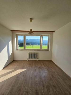 Sonnige 3-Zimmer-Wohnung mit Balkon in Ruhelage