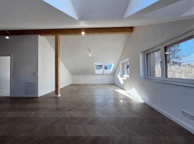 Luxuriöse Maisonette-Wohnung mit Festungsblick