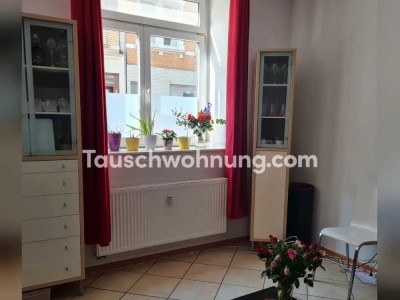 Tauschwohnung: Suche ab 3 Zi. Wohnung-biete 2  Zi. in tolle Lage Bayenthal