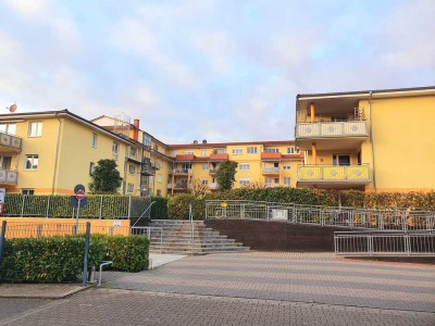 Wunderschöne 2-Zimmer-Wohnung mit Balkon, Einbauküche und in S-Bahn-Nähe