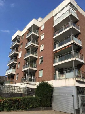 Frisch renovierte 1,5-Zimmer-Wohnung mit EBK und Stellplatz im Herzen von Jenfeld