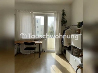 Tauschwohnung: Sanierter Altbau mit Balkon