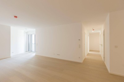 EHK 100 | Uneinsichtige 3 Zimmer Balkonwohnung in Hofruhelage