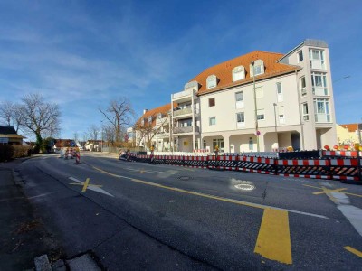 ZENTRUMSLAGE - GEMÜTLICHE WOHNUNG IM OBERSTEN GESCHOSS MIT LIFT UND HERRLICHEM AUSBLICK