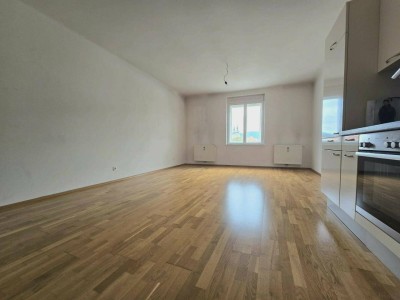 Heller Wohntraum! Singlewohnung am Südtirolerplatz!