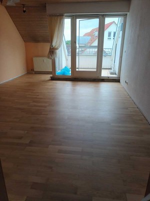 Freundliche & helle 3,5-Zimmer-Wohnung in Öhringen-Süd