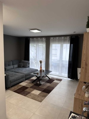 Geschmackvolle, sanierte 1-Raum-Wohnung mit EBK in Roßdorf