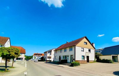 Vielseitig nutzbares Wohn- u. Geschäftshaus mit über 330m² in zentraler Lage von Westhausen (B29/A7)