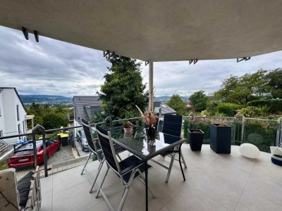 Ansprechende 5-Zimmer-Wohnung mit gehobener Innenausstattung mit Balkon in Weitersburg
