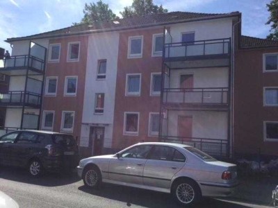 **Renovierte EG.-Wohnung mit Balkon**