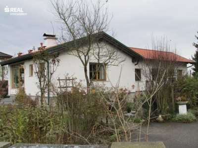 Traumhaftes Wohnen im Waldviertel: Modernisiertes Haus mit tollem Garten in Randlage