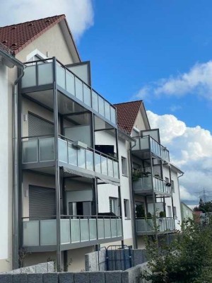 MODERNE 3-ZIMMERWOHNUNG MIT BALKON IN RUHIGER LAGE