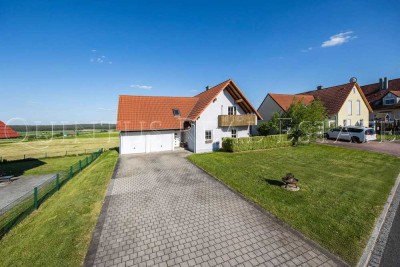 Solides Einfamilienhaus mit Weitblick in Vilseck
