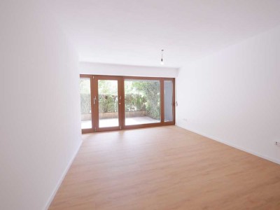 Erstbezug nach Sanierung! 2-Zimmer-Erdgeschosswohnung mit eigener Terrasse