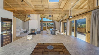 Luxuspenthouse sonniger Toplage mit Panorama-Ausblick