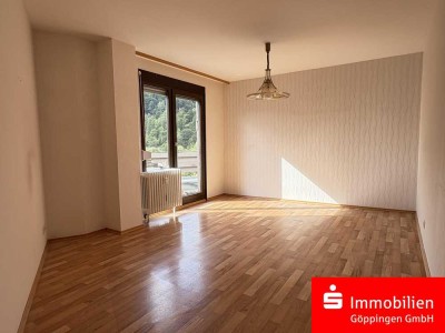 Eigentumswohnung mit großer Terrasse und Einzelgarage. Leerstehend!