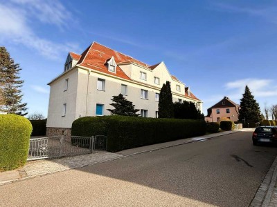 Ab 1.11.2025! Erstbezug nach Sanierung: 2-Raumwhg. mit mgl. Gartenanteil in ruhiger Lage in Reinsdor