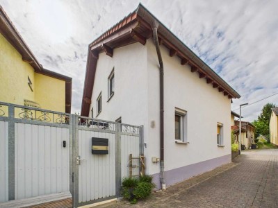 Ruhige Lage, top Ausstattung! Saniertes Einfamilienhaus zum Kauf in Bubenheim