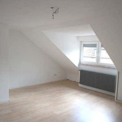Gepflegte 2-Zimmer-Wohnung (Einzelpers./NR/keine Haustiere)