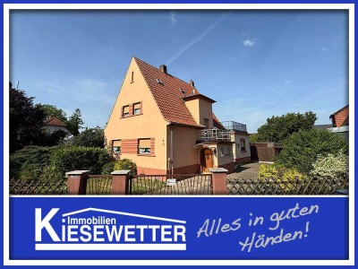 Freistehendes Einfamilienhaus mit großem Grundstück, 2 Eingängen&vielseitigen Nutzungsmöglichkeiten