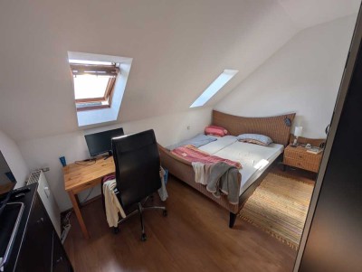Helle 2-Zimmer Dachgeschosswohnung in Bielefeld Innenstadt
