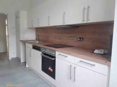 MODERNES SCHMUCKSTÜCK MIT ALTBAUFLAIR! 2.OG, BALKON HOFSEITE, WANNENBAD, FB HEIZUNG, ABSTELLR., .