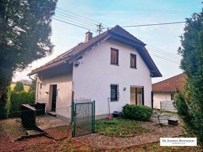 Gepflegtes Einfamilienhaus in ruhiger Ortsrandlage mit 1.474 m² großem Grundstück!