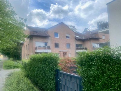 Wohnung mit Loggia und eigener Garage in schöner Lage von Dinslaken