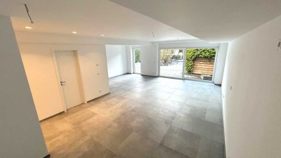 125 QM Erstbezug: EG-Wohnung mit Terrasse, Nähe Düsseldorf