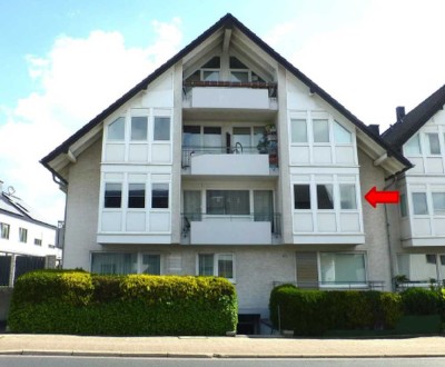 2-Zimmer-Wohnung mit Einbauküche, Balkon, Tiefgaragenstellplatz, Kempener Straße, Bergisch Gladbach