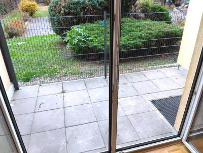 Erstbezug: 2 ZIMMER-Wohnung, ruhige Terrasse 8,5m² - Innenhof, verglaste Loggia 5m², neue Küche!