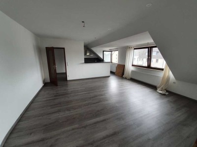 Modernisierte 2,5-Zimmer-Wohnung mit EBK in Am Seelberg, Hannover