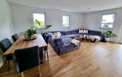 Stilvolle, gepflegte 3-Zimmer-Wohnung mit Balkon und Einbauküche in Budenheim