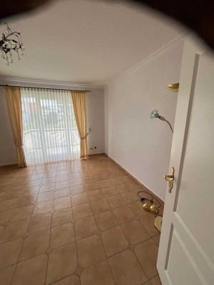 ***Bezugsfertige 2-Z-Komfortwohnung mit EBK, Balkon und Fußbodenheizung***