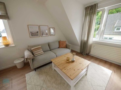 ***möblierte 2,5-Zimmer-Wohnung – inkl. Strom, Kabel-TV und Internet