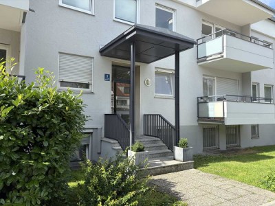Vollmöbliertes Studio in Trudering mit Balkon (inkl. Internet, Strom, und Tiefgaragenstellplatz)