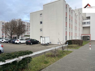 Attraktive 4 1/2 Zimmer Wohnung mit großem Entwicklungspotenzial