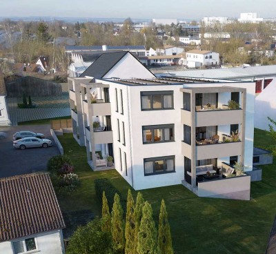 Großzügig! Attraktive Neubau-Eigentumswohnung mit Gartenanteil und 4,5 Zimmern