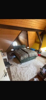 Helle Dachwohnung im Herzen von Herxheim – gemütlicher Rückzugsort über den Dächern